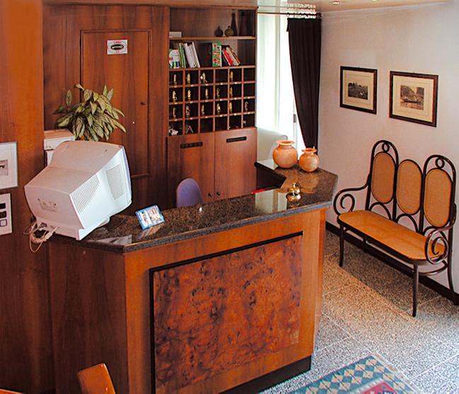 טרוויסו Hotel Aurora מראה חיצוני תמונה