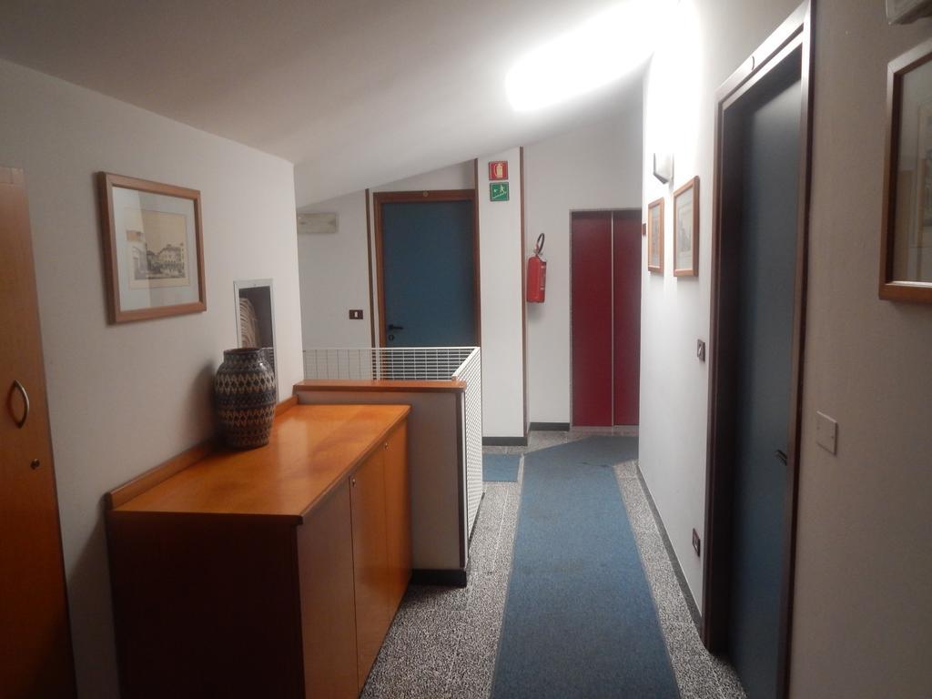 טרוויסו Hotel Aurora מראה חיצוני תמונה