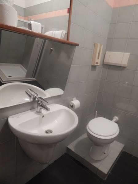 טרוויסו Hotel Aurora מראה חיצוני תמונה